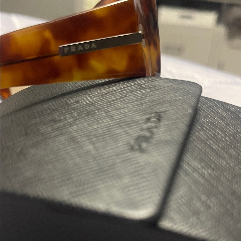 Sale!!! Prada Tortoise Shell Sunglasses with Black Case - excellent condition!
